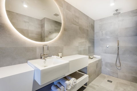 Quay Perth - Accommodation Burleigh 11