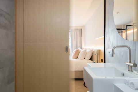 Quay Perth - Accommodation Burleigh 23
