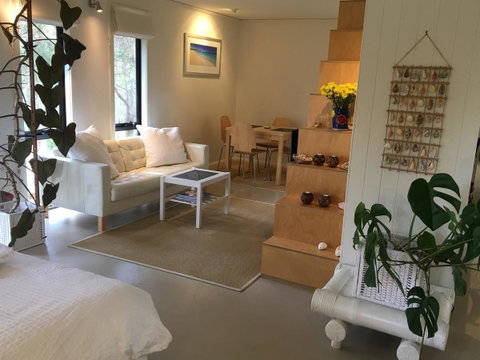 DESIGNER'S STUDIO - Accommodation Burleigh 17