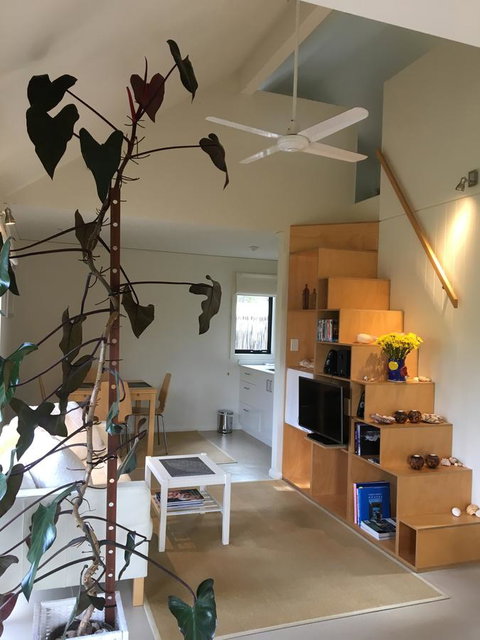 DESIGNER'S STUDIO - Accommodation Burleigh 16