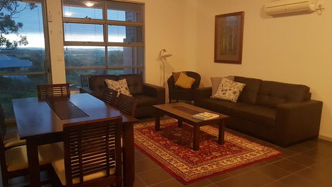 Seaview And Spa At Torbay - Accommodation Burleigh 6