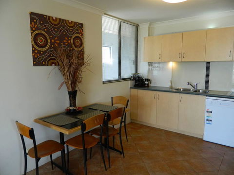 Riverside - Accommodation Burleigh 22