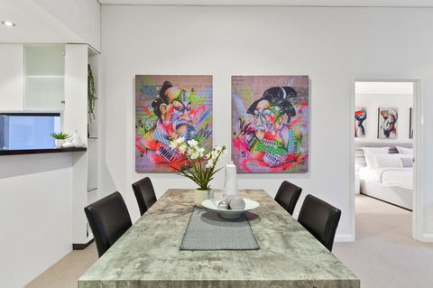 The Executive Penthouse - Accommodation Burleigh 5