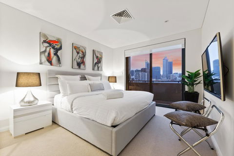 The Executive Penthouse - Accommodation Burleigh 0