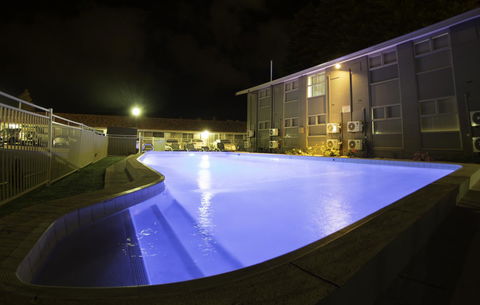 Hospitality Esperance SureStay Collection By Best Western - Accommodation Burleigh 0