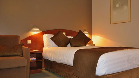 Hospitality Esperance SureStay Collection By Best Western - Accommodation Burleigh 14