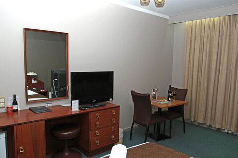Hospitality Esperance SureStay Collection By Best Western - Accommodation Burleigh 42