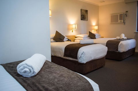 Hospitality Esperance SureStay Collection By Best Western - Accommodation Burleigh 12