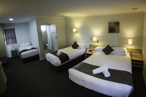 Hospitality Esperance SureStay Collection By Best Western - Accommodation Burleigh 4