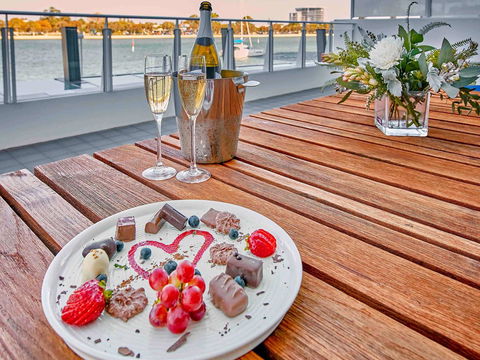 The Sebel Mandurah - Accommodation Burleigh 42