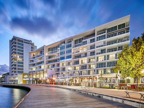 The Sebel Mandurah - Accommodation Burleigh 2