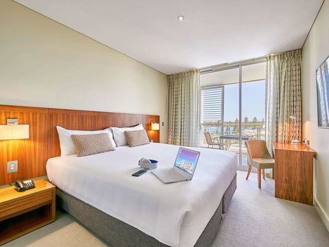 The Sebel Mandurah - Accommodation Burleigh 11