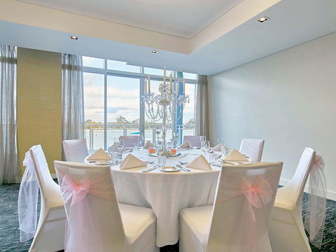 The Sebel Mandurah - Accommodation Burleigh 25