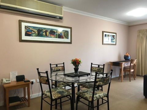 Caesia Bay Village - Accommodation Burleigh 2