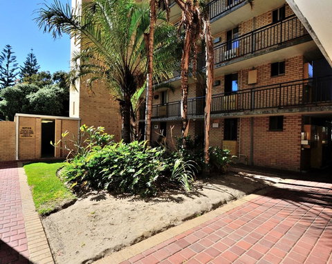 Cappuccino Delight - 1 Bedroom Central Fremantle Apartment - Accommodation Burleigh 10