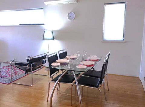 Outram St Apartment - Accommodation Burleigh 1