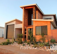 31 Inggarda Lane - Spectacular Views with a Private Jetty and Wi-Fi - Accommodation Burleigh
