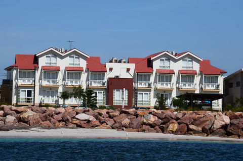 The Jetty Resort - Accommodation Burleigh 36
