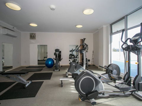 Charming Inner City Apartment - Accommodation Burleigh 6