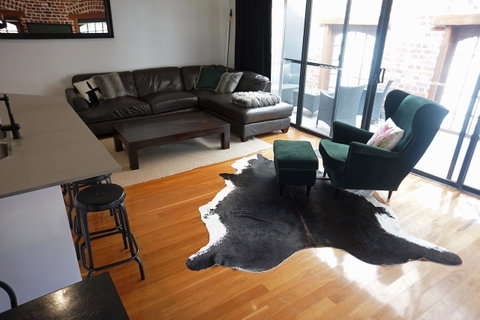 West End 1877 Callan Apartments - Accommodation Burleigh 3