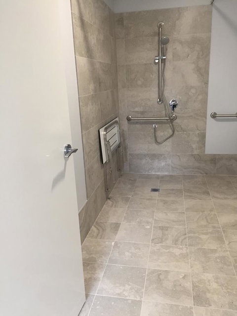 Eagle Bay House - Accommodation Burleigh 3
