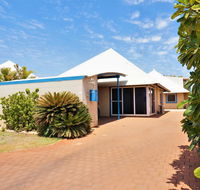Osprey Holiday Village Unit 119 - Close to the pool - Accommodation Burleigh