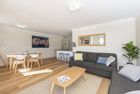 Subiaco Village - 34 - Accommodation Burleigh 2