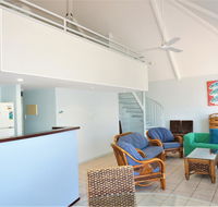Osprey Holiday Village Unit 120 - Plenty of room for a large family - Accommodation Burleigh