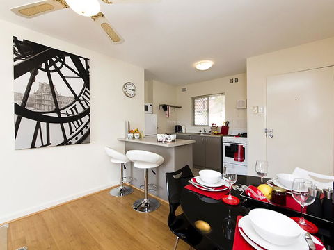 Style In Subiaco - Accommodation Burleigh 3
