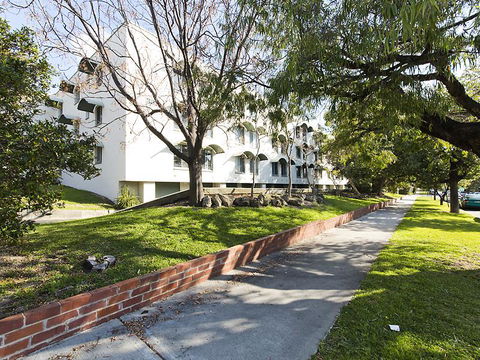 Style In Subiaco - Accommodation Burleigh 0