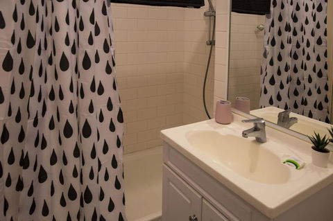 Central Perth Value Apartment - Accommodation Burleigh 17