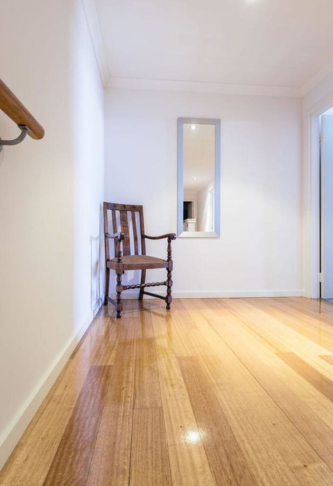 Wray Callan Apartments - Accommodation Burleigh 6