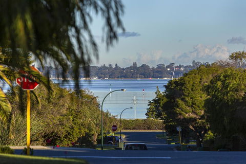 Como Executive Apartment - Accommodation Burleigh 21
