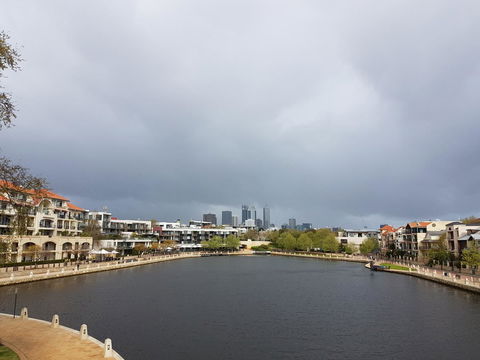 Como Executive Apartment - Accommodation Burleigh 38