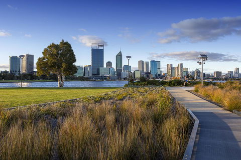 Como Executive Apartment - Accommodation Burleigh 33