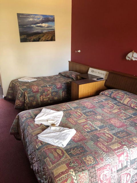 Kambalda Hotel - Accommodation Burleigh 6