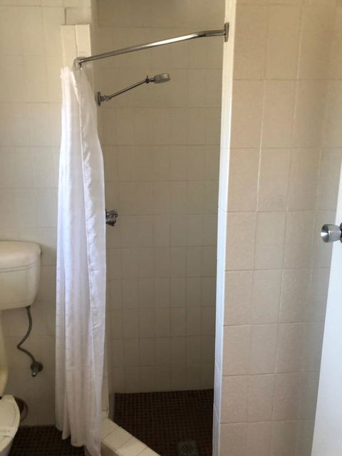 Kambalda Hotel - Accommodation Burleigh 4
