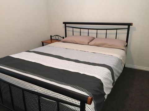 Apartment In Queens Park - Accommodation Burleigh 3