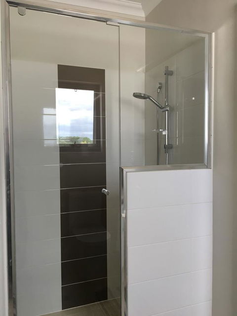 Apartment In Queens Park - Accommodation Burleigh 11