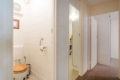 Retro Central Claremont Oasis - Accommodation Burleigh 9