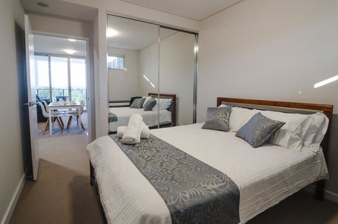 Boutique Carousel Apartment - Accommodation Burleigh 6