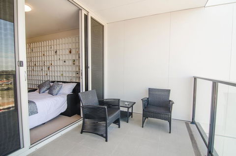 Boutique Carousel Apartment - Accommodation Burleigh 10