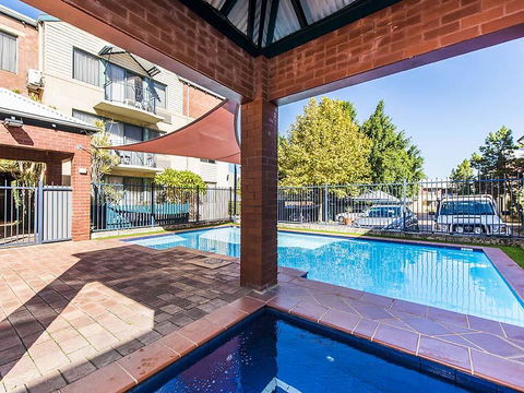 Subiaco Village 28 - Accommodation Burleigh 18