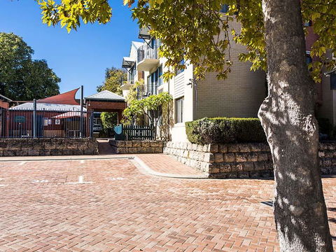 Subiaco Village 28 - Accommodation Burleigh 20