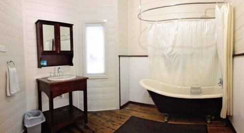 Hopetoun Motel & Chalet Village - Accommodation Burleigh 37