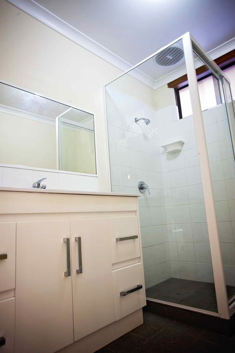 Hopetoun Motel & Chalet Village - Accommodation Burleigh 43