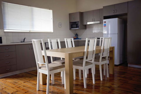 Hopetoun Motel & Chalet Village - Accommodation Burleigh 7