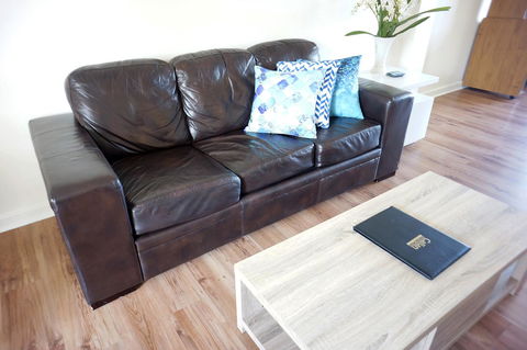 Studio 302 With Ocean Views - Accommodation Burleigh 12