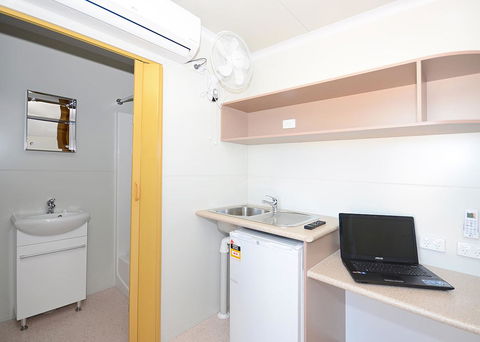 Meekatharra Accommodation Centre - Accommodation Burleigh 9