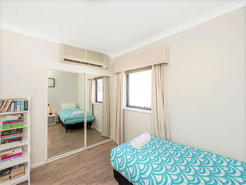 Perth West End Apartment 504 - Accommodation Burleigh 11